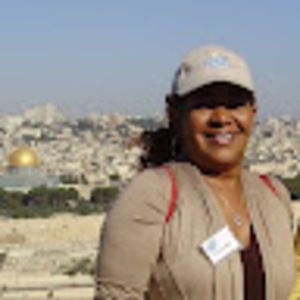 Meet your Posher, Helen